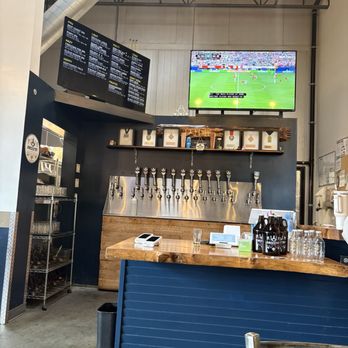 Ancestry Brewing - Breweries Near Me - Tualatin, Oregon