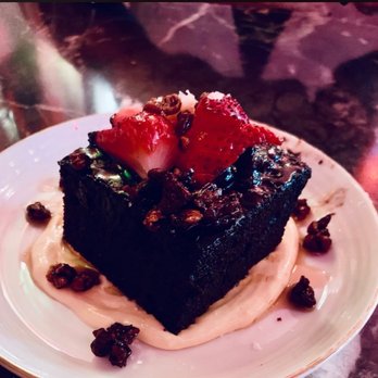 Hungry Eyes - Superb chocolate cake with fresh strawberries, sublime candied pecans, and some sort of delicious sauce - Turkish Near Me - New Orleans, Louisiana Hungry Eyes - Superb chocolate cake with fresh strawberries, sublime candied pecans, and some sort of delicious sauce - Turkish Near Me - New Orleans, Louisiana
