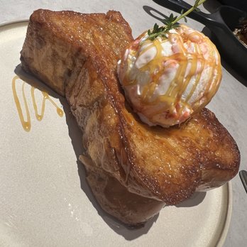Oasit's Sweet - Phuket toast (caramel drizzle) and cheesecake ice cream - Desserts Near Me - Brookline, Massachusetts Oasit's Sweet - Phuket toast (caramel drizzle) and cheesecake ice cream - Desserts Near Me - Brookline, Massachusetts