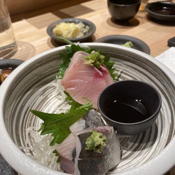 Handies Douzo - Himachi & mackerel sashimi - Sushi Bars Near Me - Houston, Texas