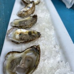 Mimi’s Tiki Hut - Half Order Local Oysters: Sticky Bottoms