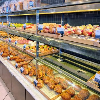 Paris Baguette - Bakeries Near Me - Cupertino, California Paris Baguette - Bakeries Near Me - Cupertino, California