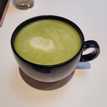 Bōm Dough - Pistachio matcha latte - Breakfast & Brunch Near Me - Cambridge, Massachusetts Bōm Dough - Pistachio matcha latte - Breakfast & Brunch Near Me - Cambridge, Massachusetts