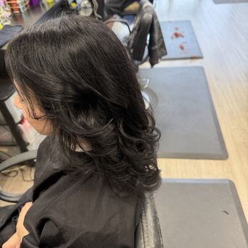 Styled By Leigha - Curls - Hair Stylists Near Me - Longs, South Carolina Styled By Leigha - Curls - Hair Stylists Near Me - Longs, South Carolina