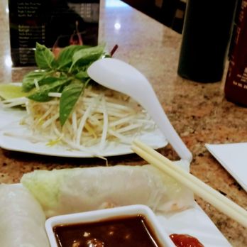 Pho 88 Noodle - My Appetizer=Vietnamese Shrimp Spring Rolls w/Delicious Peanut Sauce for me! - Vietnamese Near Me - Orlando, Florida Pho 88 Noodle - My Appetizer=Vietnamese Shrimp Spring Rolls w/Delicious Peanut Sauce for me! - Vietnamese Near Me - Orlando, Florida