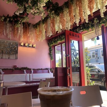 Damask Rose Coffee - Coffee & Tea Near Me - Oakland, California Damask Rose Coffee - Coffee & Tea Near Me - Oakland, California