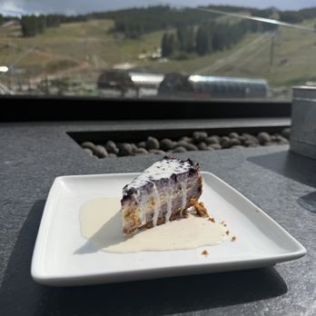 Robbie's Tavern - Comfort Food Near Me - Breckenridge, Colorado Robbie's Tavern - Comfort Food Near Me - Breckenridge, Colorado