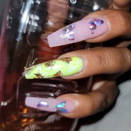 Green and white swirl with gold leaf, light pink with butterflies and specks of glitter. Green and white swirl with gold leaf, light pink with butterflies and specks of glitter.