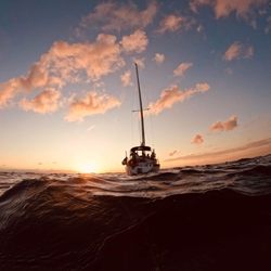 Sailing Isla Charters