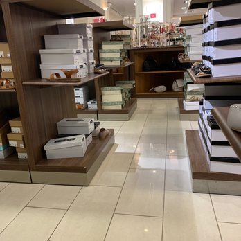 Versona - Shoes, clothing, jewelry - Women's Clothing Near Me - Columbia, South Carolina Versona - Shoes, clothing, jewelry - Women's Clothing Near Me - Columbia, South Carolina