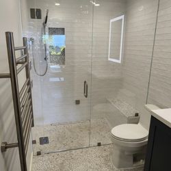 Jimenez Glass - Steam shower door.