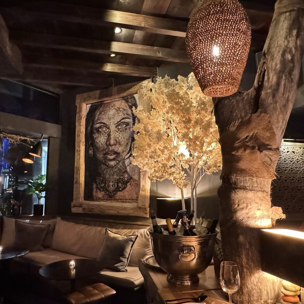 Wayan - Decor - Asian Fusion Near Me - Aspen, Colorado Wayan - Decor - Asian Fusion Near Me - Aspen, Colorado
