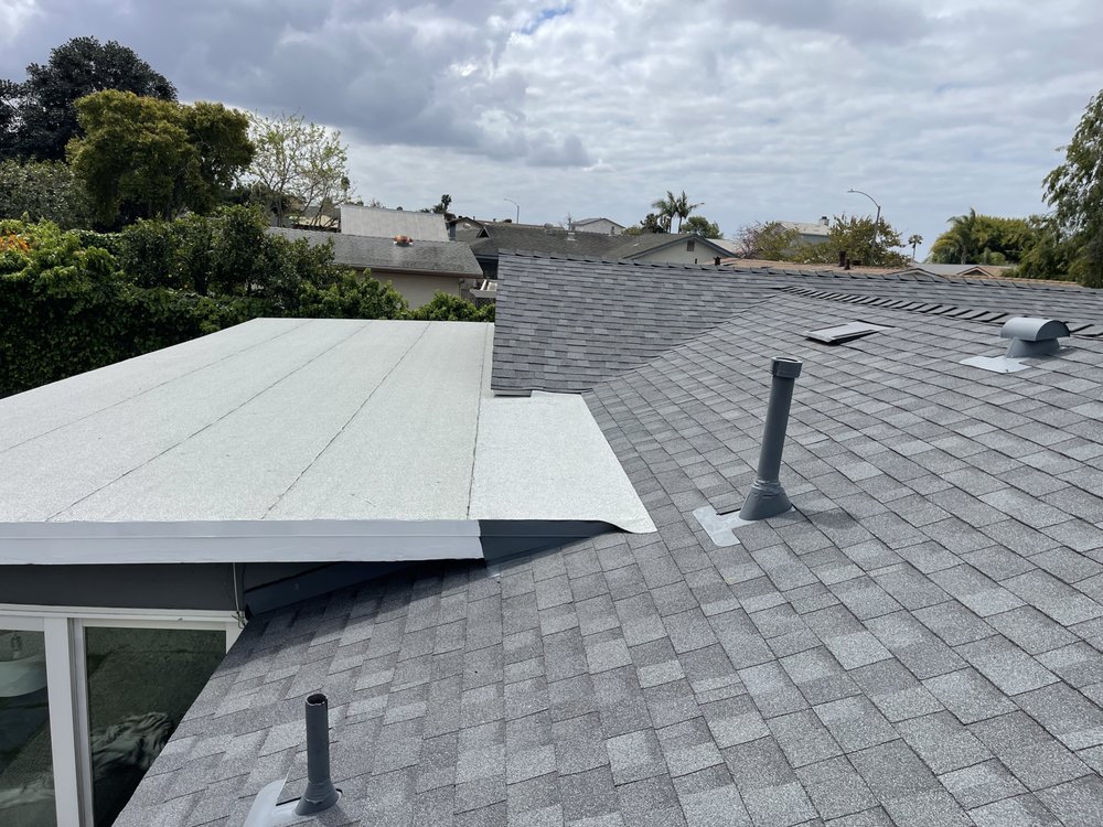 Slide of Adail Bastos Roofing