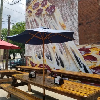 Southside Pizza - Exterior - Pizza Near Me - Chattanooga, Tennessee