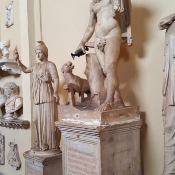 Musei Vaticani - A Roman giving water to his pooch. - Museums Near Me - Rome, RM Musei Vaticani - A Roman giving water to his pooch. - Museums Near Me - Rome, RM