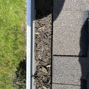 Master's Window & Gutter Cleaning - Before - Window Washing Near Me - Carmichael, California