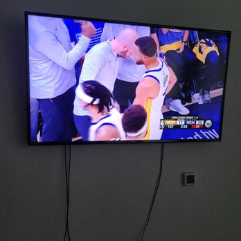 Bay Area Wall Mounts - Home Theatre Installation Near Me