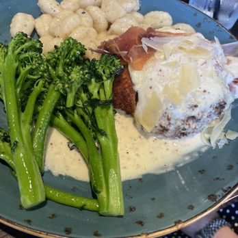 Latitude 34 - Chicken Brie - New American Near Me - Camarillo, California Latitude 34 - Chicken Brie - New American Near Me - Camarillo, California