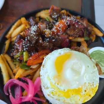 SúperClub - Lomo Saltado - Vietnamese Near Me - Hayward, California SúperClub - Lomo Saltado - Vietnamese Near Me - Hayward, California