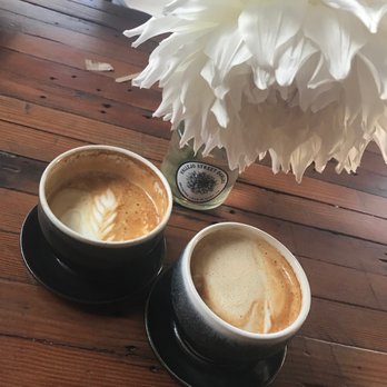 Devout Coffee - Coffee Roasteries Near Me - Fremont, California