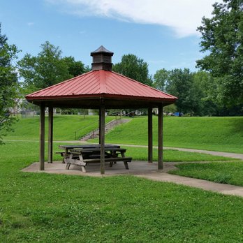 Parmer Park - Parks Near Me - Belle Meade, Tennessee
