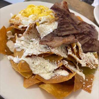 Emma's Taqueria - a plate of nachos - Mexican Near Me - Madera, California Emma's Taqueria - a plate of nachos - Mexican Near Me - Madera, California