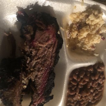 A Bit Twisted Brewpub & BBQ - Brewpubs Near Me - Aurora, Colorado