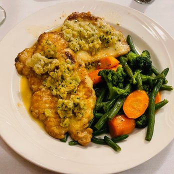 Dante's Place - Filet of sole francese with crabmeat on top and mixed vegetables - Pizza Near Me - Leonia, New Jersey