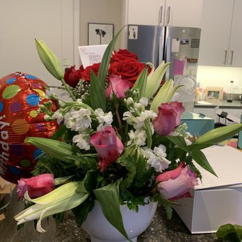 J Florist - What she received - Florists Near Me - Parkville, Maryland