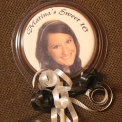 The Chocolate Canvas - Sweet Sixteen Lollipops