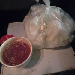The generous bag of prawn chips and sauce!