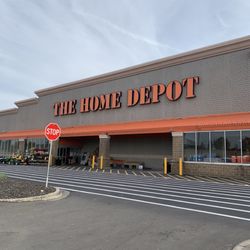 The Home Depot - Front of the store from the parking lot