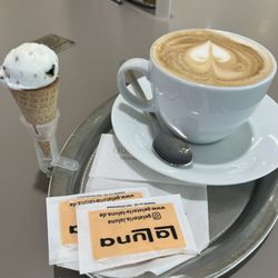 Gelateria La Luna