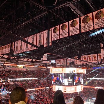 United Center - Inside - Stadiums & Arenas Near Me - Chicago, Illinois United Center - Inside - Stadiums & Arenas Near Me - Chicago, Illinois