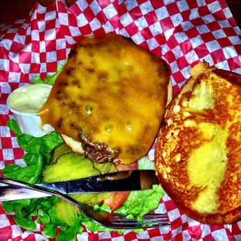 Snuffys Malt Shop - Yum - Burgers Near Me - Minnetonka, Minnesota Snuffys Malt Shop - Yum - Burgers Near Me - Minnetonka, Minnesota