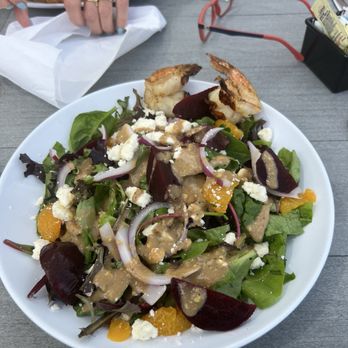 Buzz's Lighthouse Inn and Restaurant - Seafood Near Me - Naples, Florida