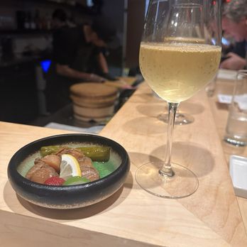 Hachiroku Handroll Bar & Tapas - Tapas Bars Near Me - New Haven, Connecticut Hachiroku Handroll Bar & Tapas - Tapas Bars Near Me - New Haven, Connecticut