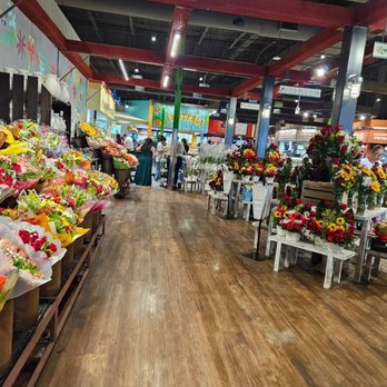 Mercado Gonzalez - flowers - Mexican Near Me - Costa Mesa, California Mercado Gonzalez - flowers - Mexican Near Me - Costa Mesa, California