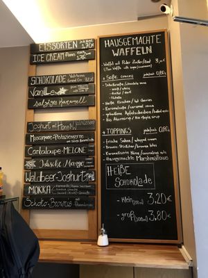 Menu photo 1 Waffel oder Becher Berlin, BE Menu photo 1 Waffel oder Becher Berlin, BE