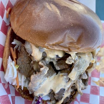 Drewski's Hot Rod Kitchen - 05.11.22 Tri-tip Sandwich $15 - Sandwiches Near Me - Sacramento, California