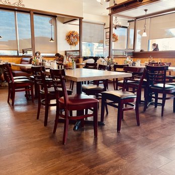 Cajun Kitchen Cafe - Interior - Cajun/Creole Near Me - Lompoc, California