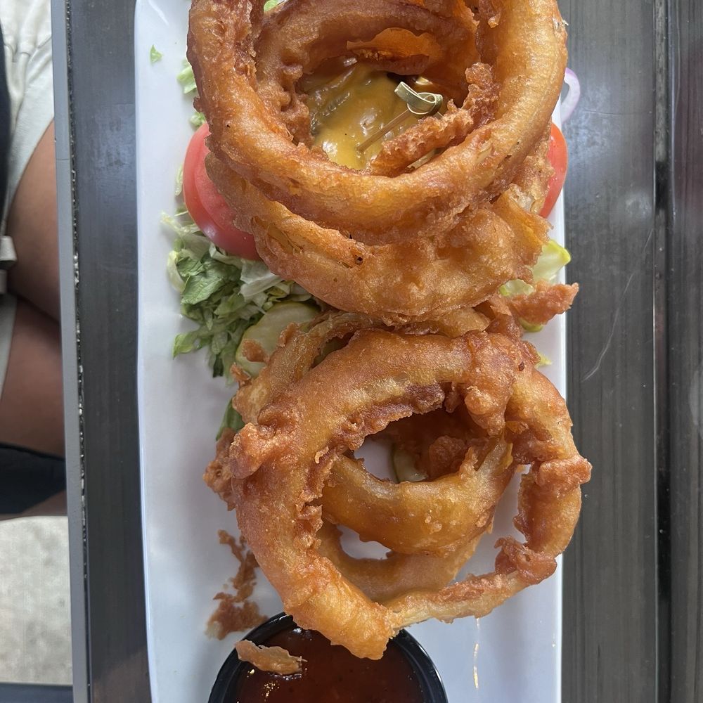 BRU Burger Bar - Amazing onion rings - Burgers Near Me - Noblesville, Indiana BRU Burger Bar - Amazing onion rings - Burgers Near Me - Noblesville, Indiana