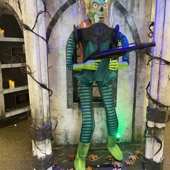 Spirit Halloween - 6.5 Ft Martian Warrior- Mars Attacks! ($399.99) - Party Supplies Near Me - Cooper City, Florida Spirit Halloween - 6.5 Ft Martian Warrior- Mars Attacks! ($399.99) - Party Supplies Near Me - Cooper City, Florida