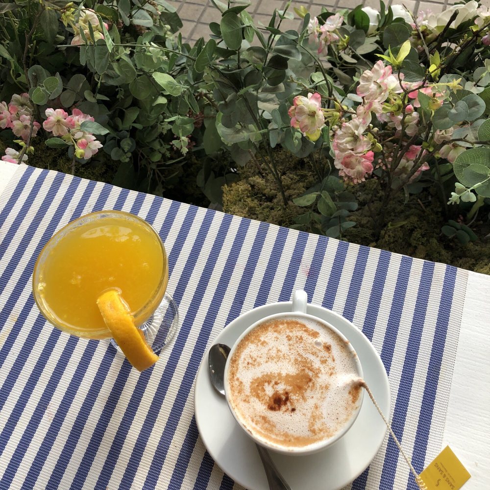 Brunch & Cake - Desserts Near Me - Barcelona, B
