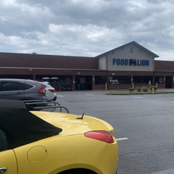 Food Lion Stores - Front