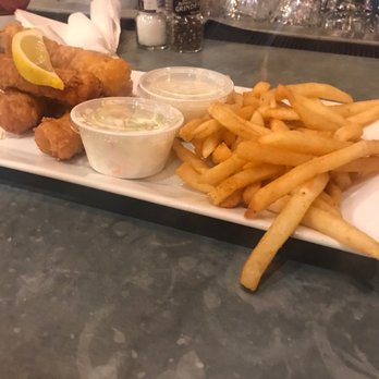 Beach House Restaurant - Fish and chips - New American Near Me - Jekyll Island, Georgia