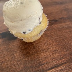 CAKE Bake Shoppe - Chocolate Chip Cookie Dough