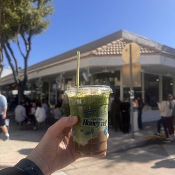 Honey Veil - Banana bread matcha latte - Bakeries Near Me - South Miami, Florida Honey Veil - Banana bread matcha latte - Bakeries Near Me - South Miami, Florida