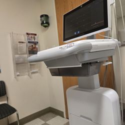 Kaiser ER San Leandro CA - The first EKG(they did 2 more)