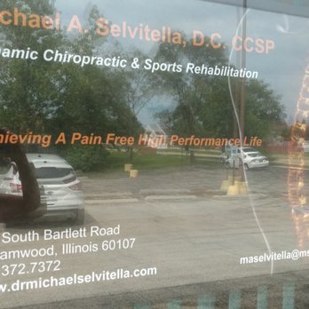 Michael A Selvitella, DC - Front window signage - Chiropractors Near Me - Streamwood, Illinois